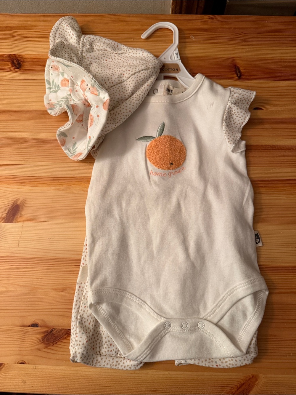 White Baby Onesie Set with Peach Graphic Hat - Home Grown Style
